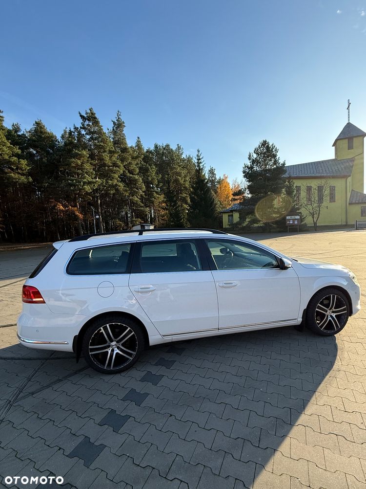 Volkswagen Passat 2.0 TDI Comfortline DSG - 8