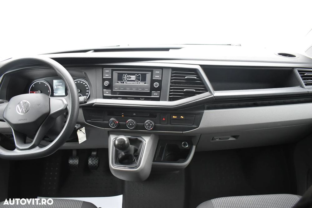 Volkswagen Transporter - 8