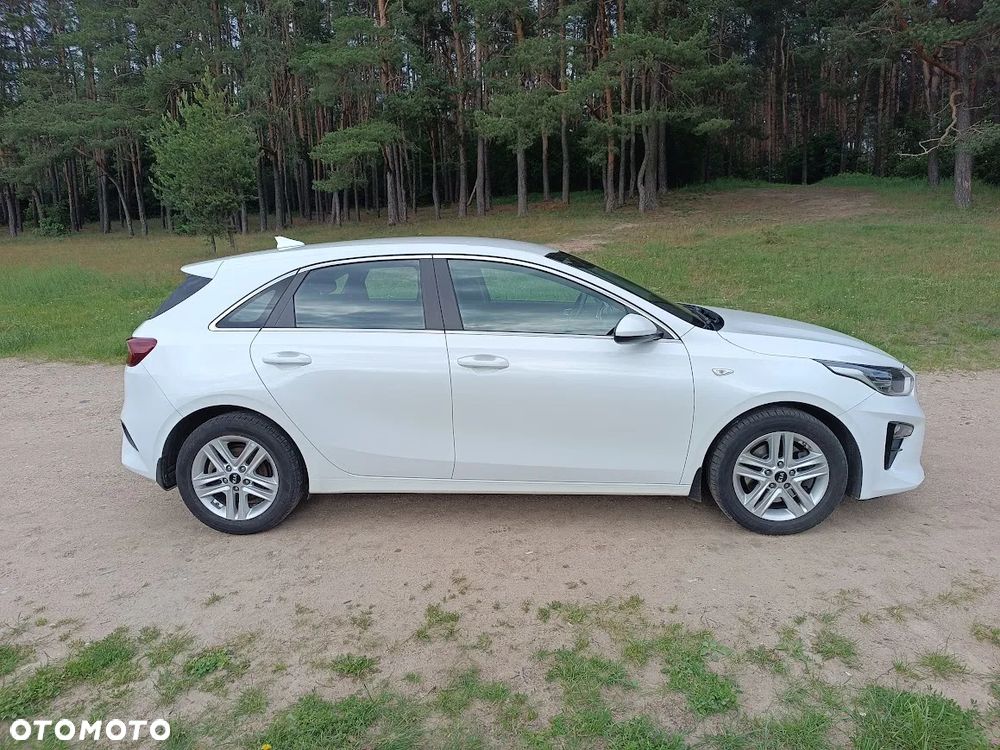 Kia Ceed 1.4 L Business Line - 2