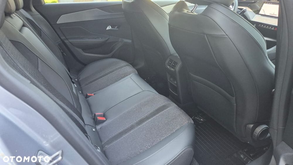 Peugeot 308 1.2 PureTech GT S&S EAT8 - 21