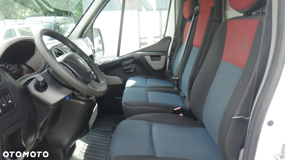 Renault Master - 11