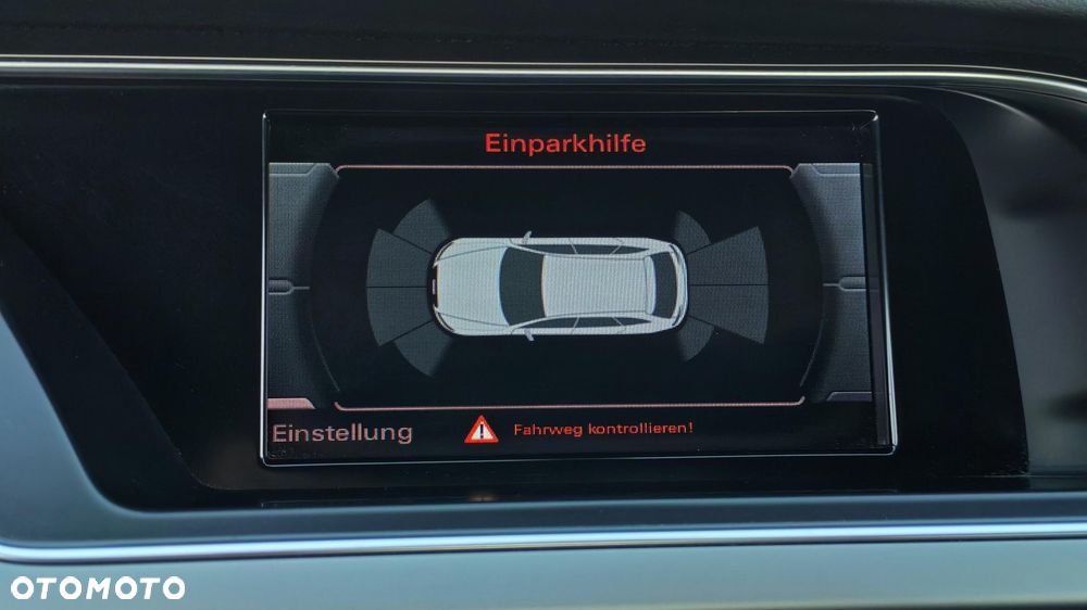 Audi A4 Avant 2.0 TDI DPF clean diesel S line Sportpaket - 32