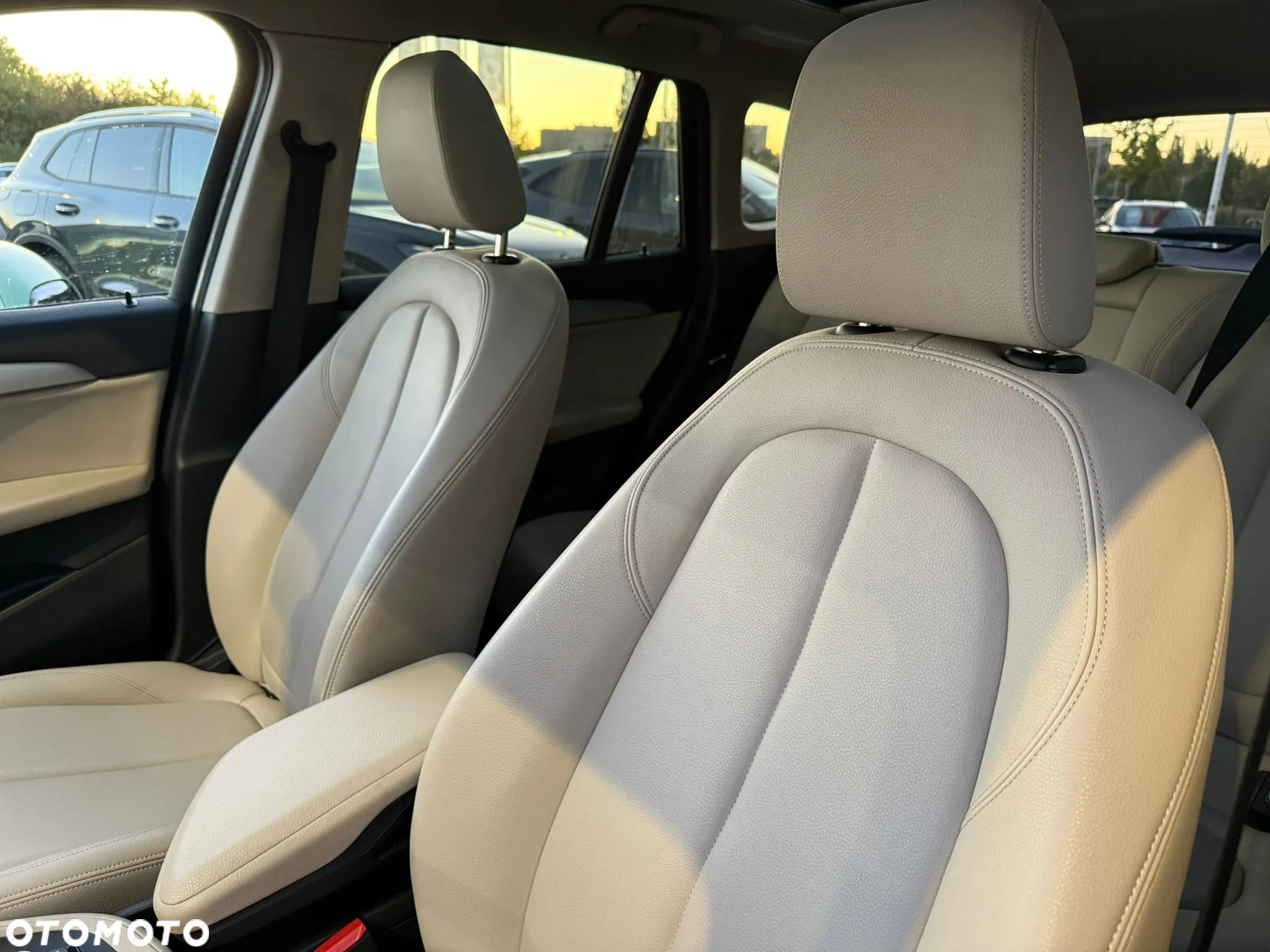 BMW X1 - 12