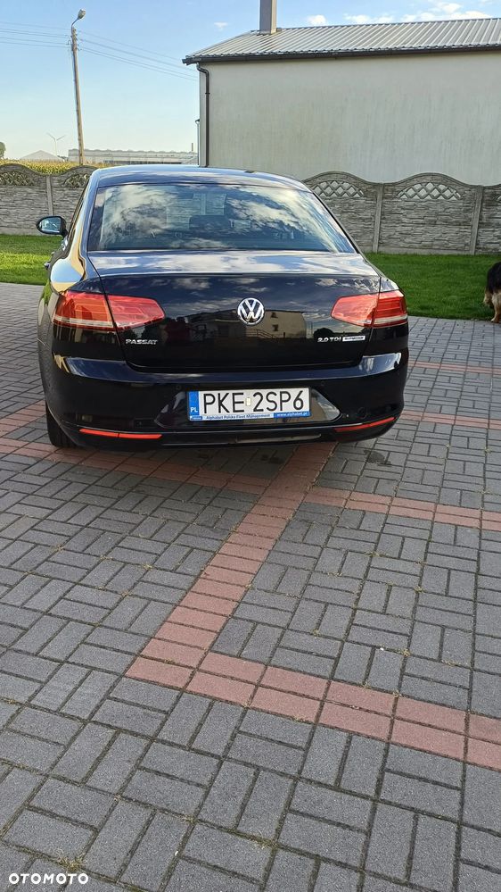 Volkswagen Passat 2.0 TDI BMT Comfortline DSG - 11
