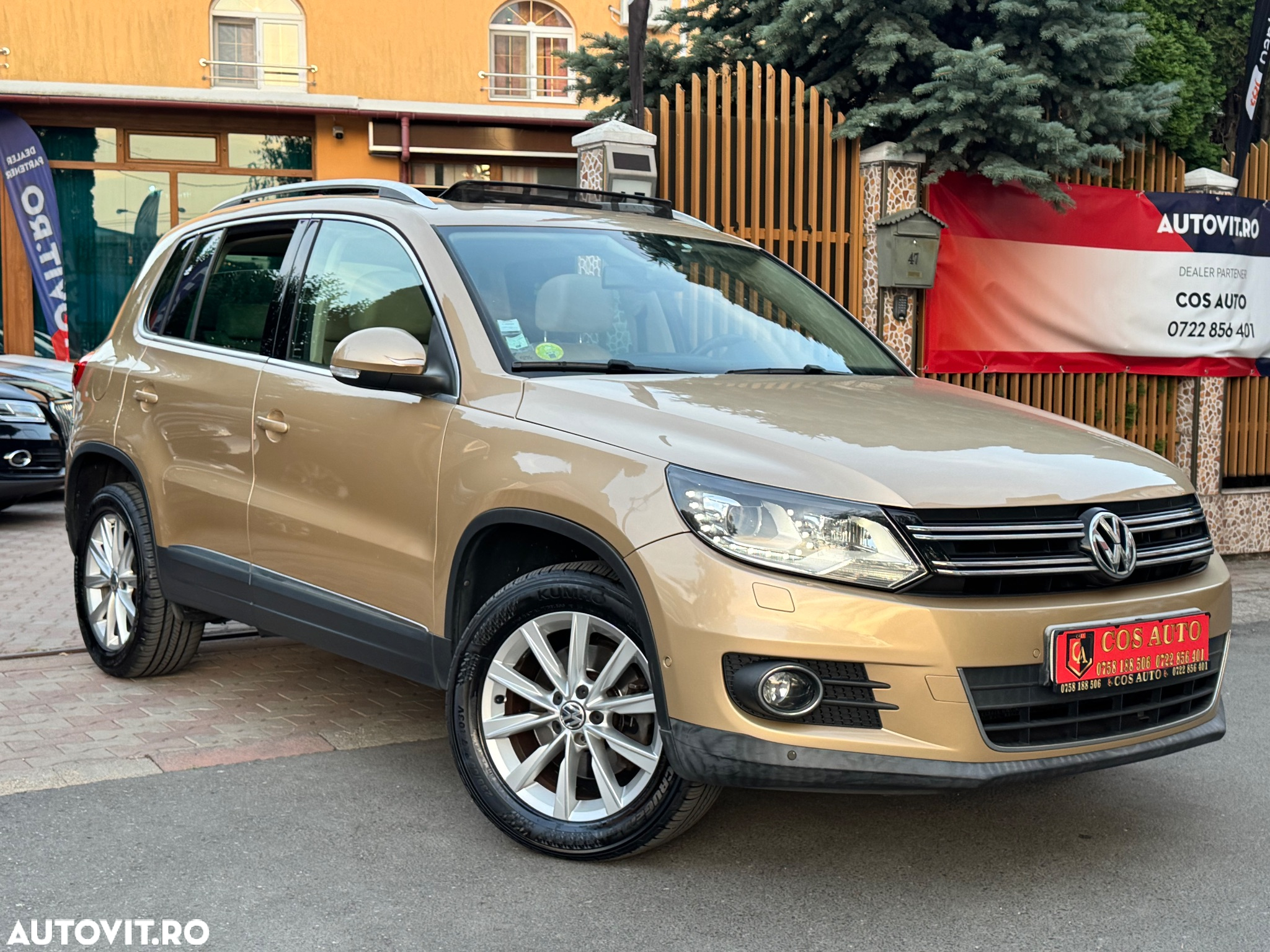 Volkswagen Tiguan 2.0 TDI DPF 4Motion BlueMotion Technology DSG Sport & Style - 32