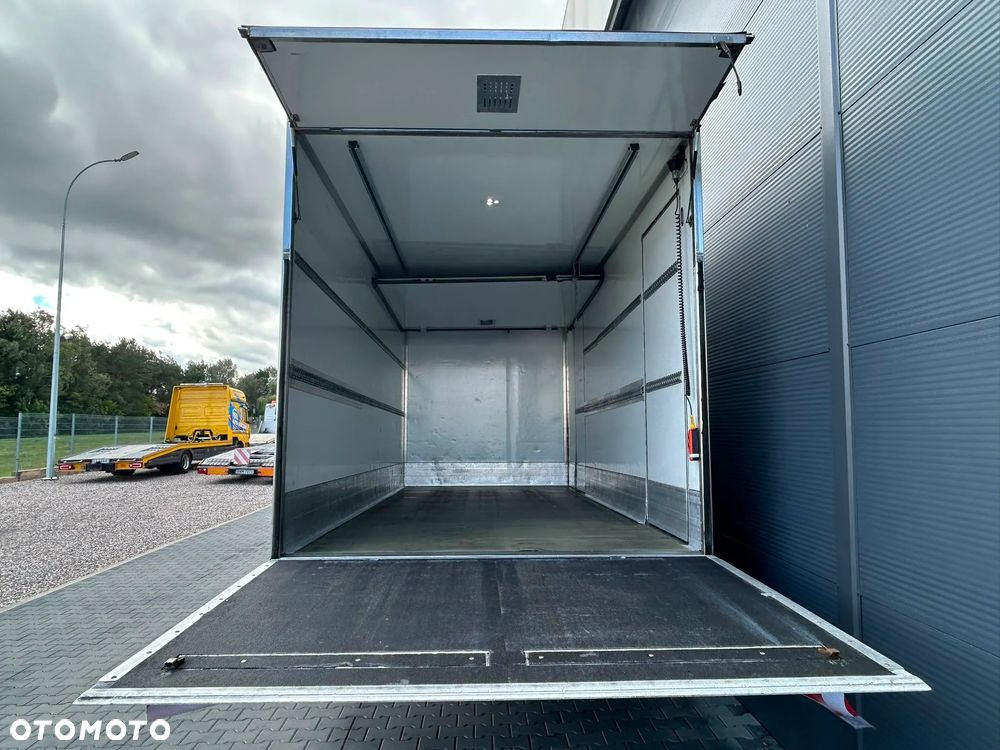 Iveco Daily 72C18 3.0 HPI Chłodnia 10 palet  + winda 750kg + drzwi boczne **Sprowadzony**2017R** - 7