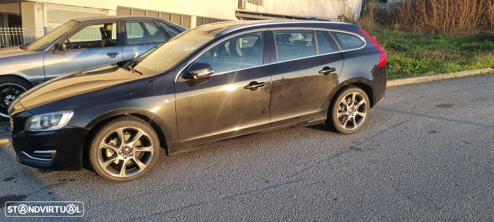 Volvo V60 2.0 D3 VOR - 6