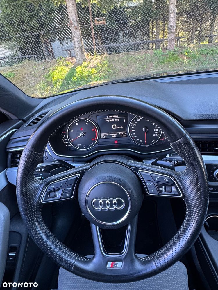 Audi A4 Avant 2.0 TDI ultra S tronic sport - 28