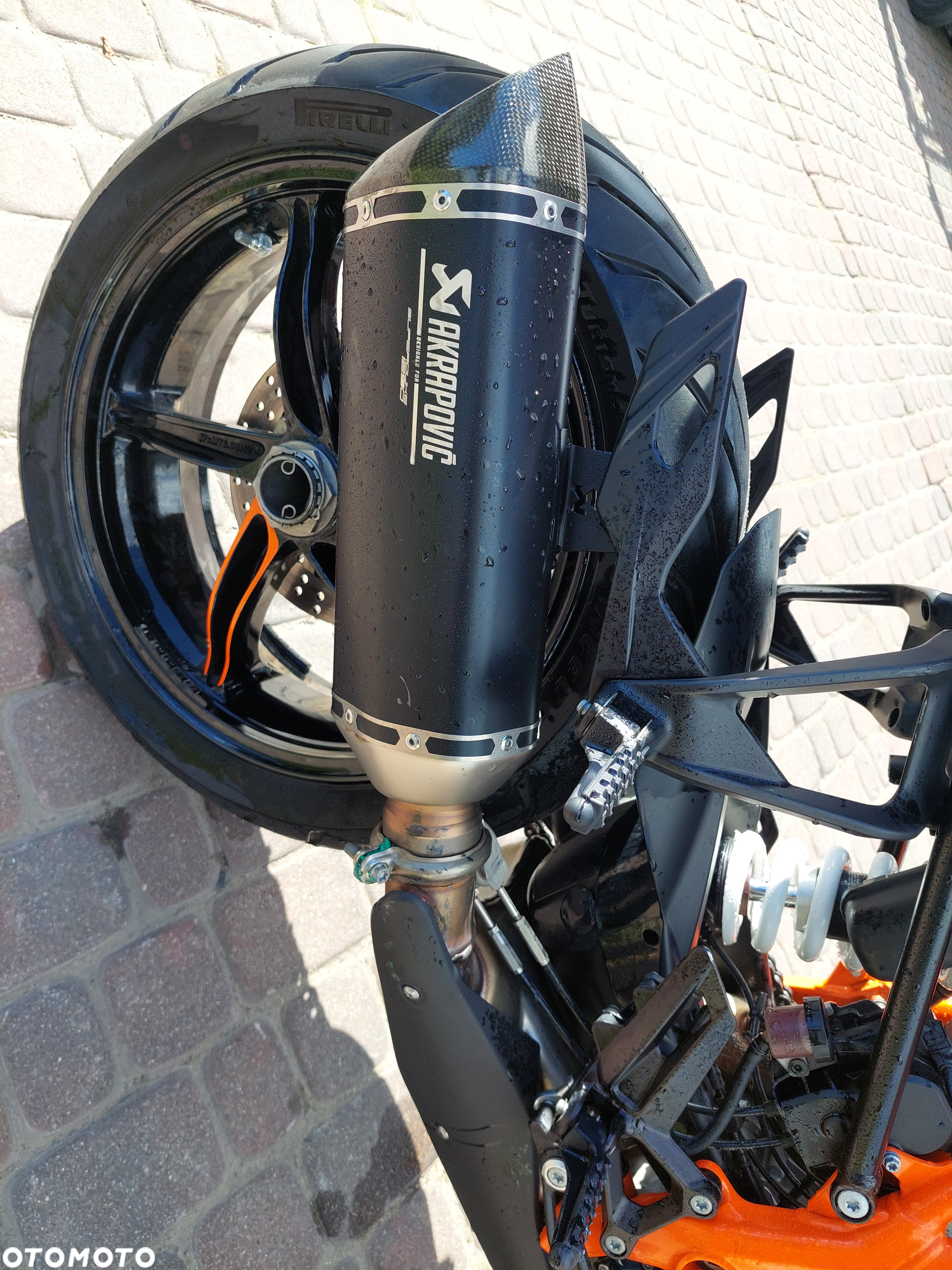 KTM Super Duke - 19