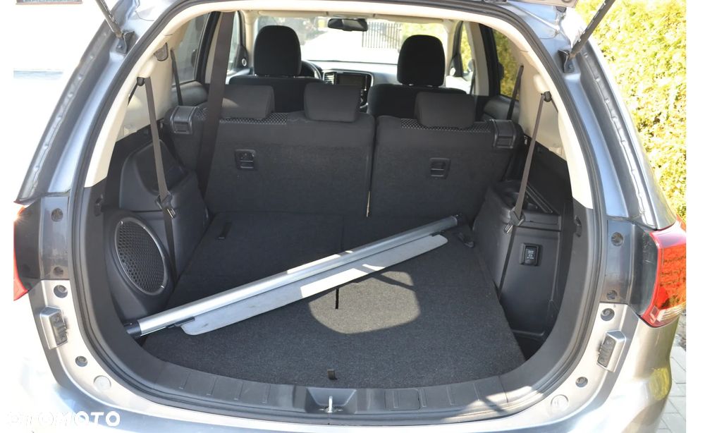 Mitsubishi Outlander 2.0 Intense 4WD CVT - 12