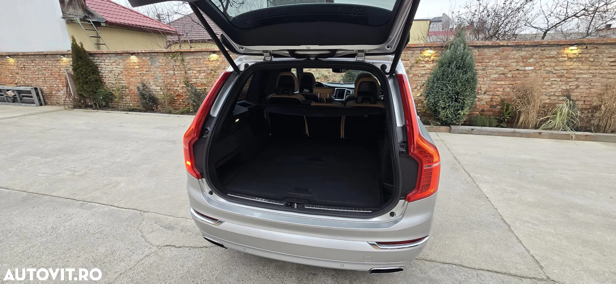 Volvo XC 90 D5 AWD Inscription - 23