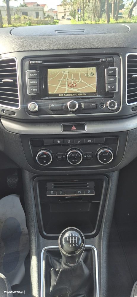 VW Sharan 2.0 TDI Trendline - 11