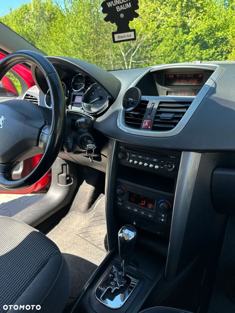 Peugeot 207 1.6 Trendy - 17