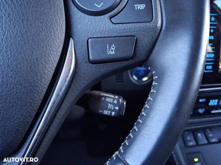 Toyota Auris 1.8 L VVT-i Hybrid Luna - 28