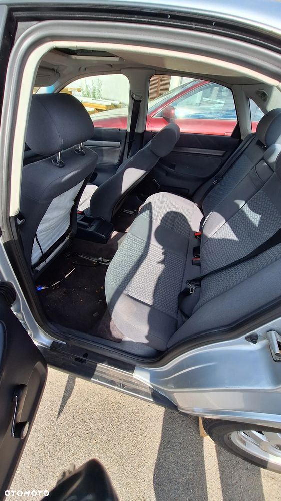 Audi A4 Avant 1.6 - 10