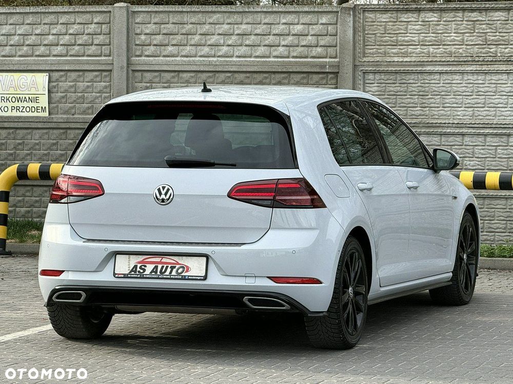 Volkswagen Golf 1.5 TSI EVO R-Line - 3