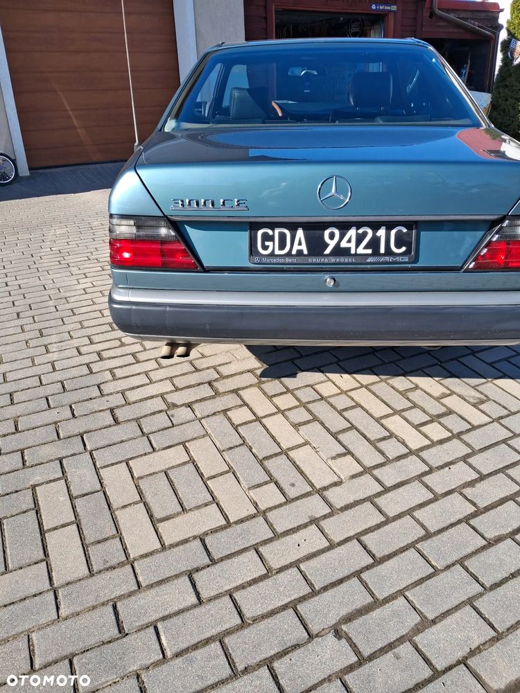 Mercedes-Benz W124 (1984-1993) - 6