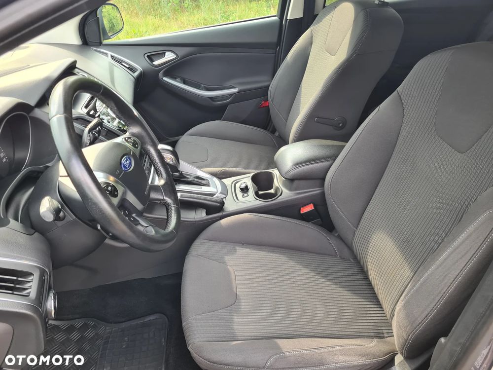 Ford Focus - 10