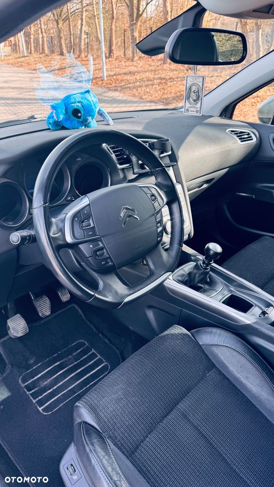 Citroën C4 2.0 HDi Exclusive - 5