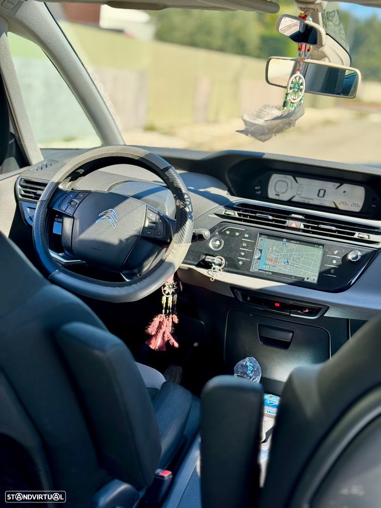 Citroën C4 Picasso - 8