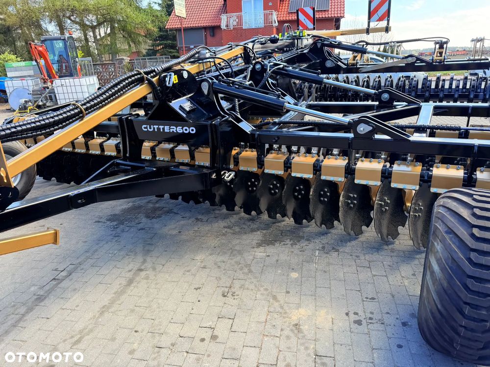 Inny Varion CUTTER 600 - 4