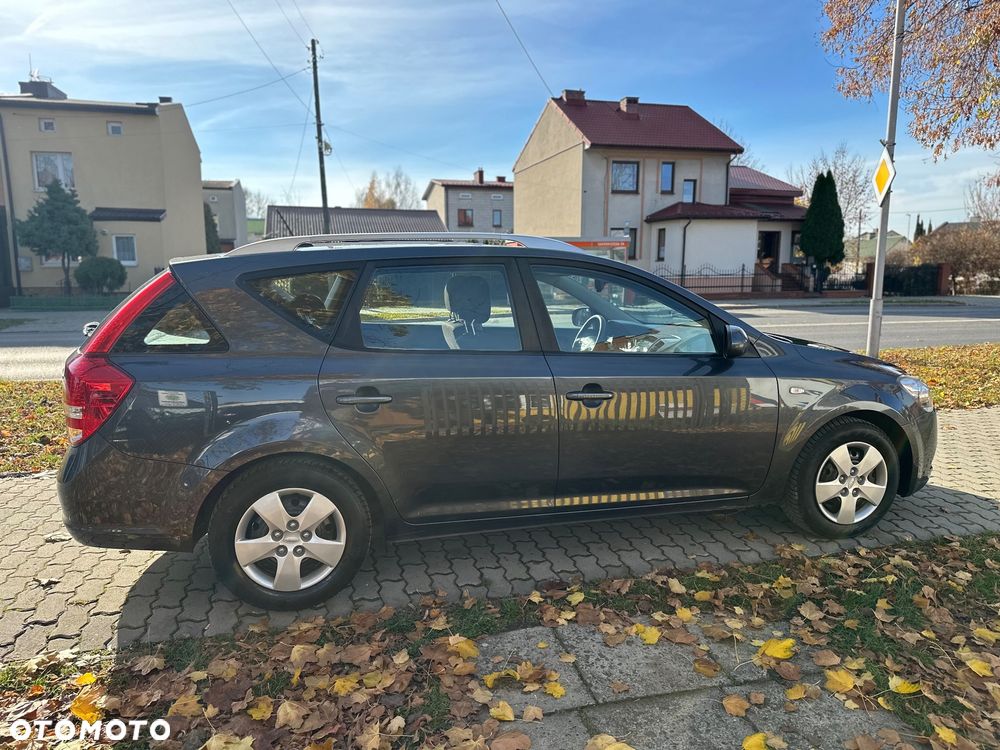 Kia Ceed 1.4 CVVT Vision - 4