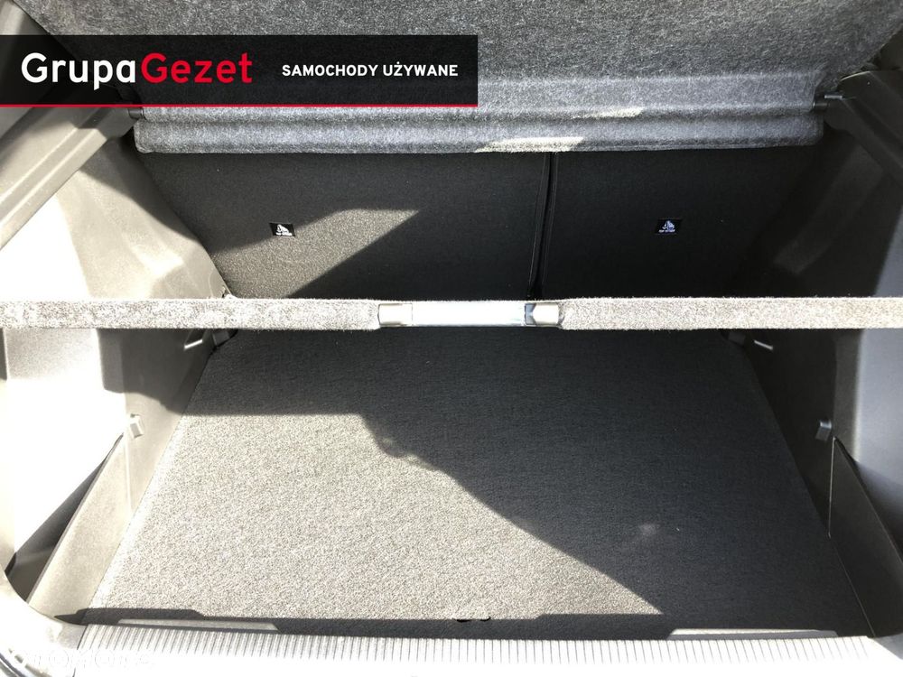 Peugeot 2008 - 25