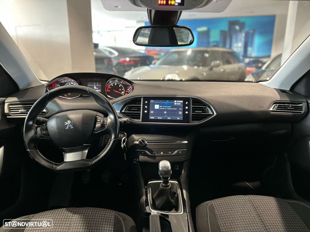 Peugeot 308 1.5 BlueHDi Active Pack - 26