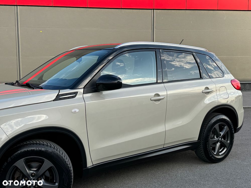 Suzuki Vitara 1.6 Premium 4WD - 12