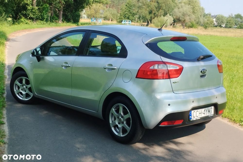Kia Rio 1.2 Edition 7 - 6