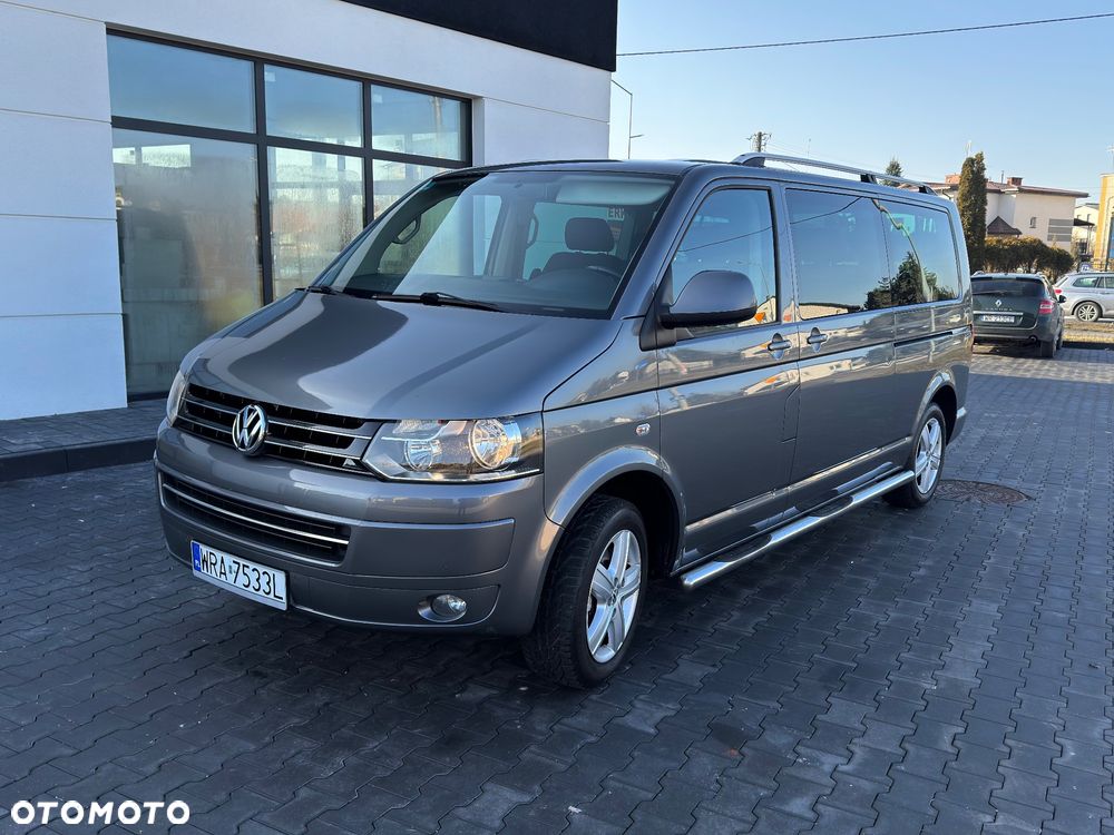 Volkswagen Caravelle - 1