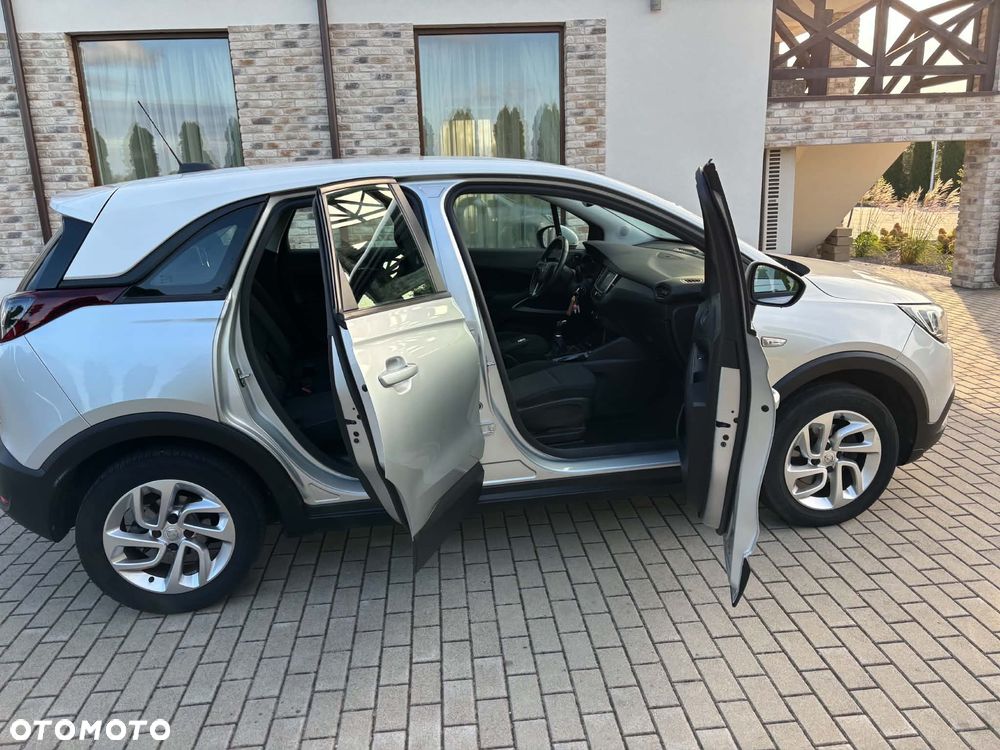 Opel Crossland X - 21