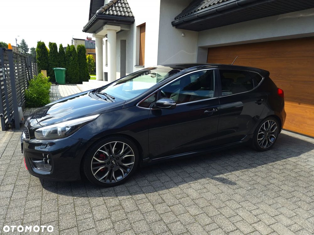Kia Ceed 1.6 T-GDI GT-Track - 2