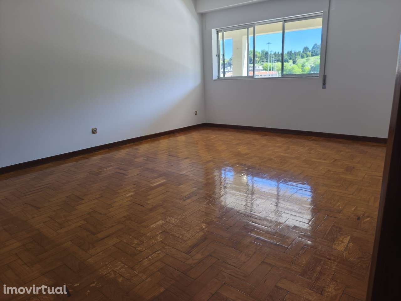 Apartamento T3 no centro de Lamego - Grande imagem: 5/18