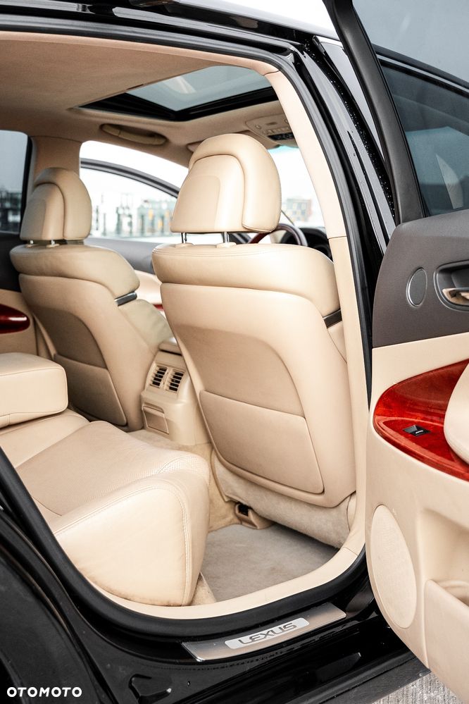 Lexus GS 450h Prestige + - 34