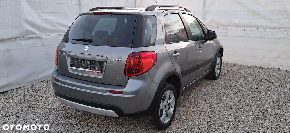 Suzuki SX4 1.6 VVT 4x4 Comfort - 4