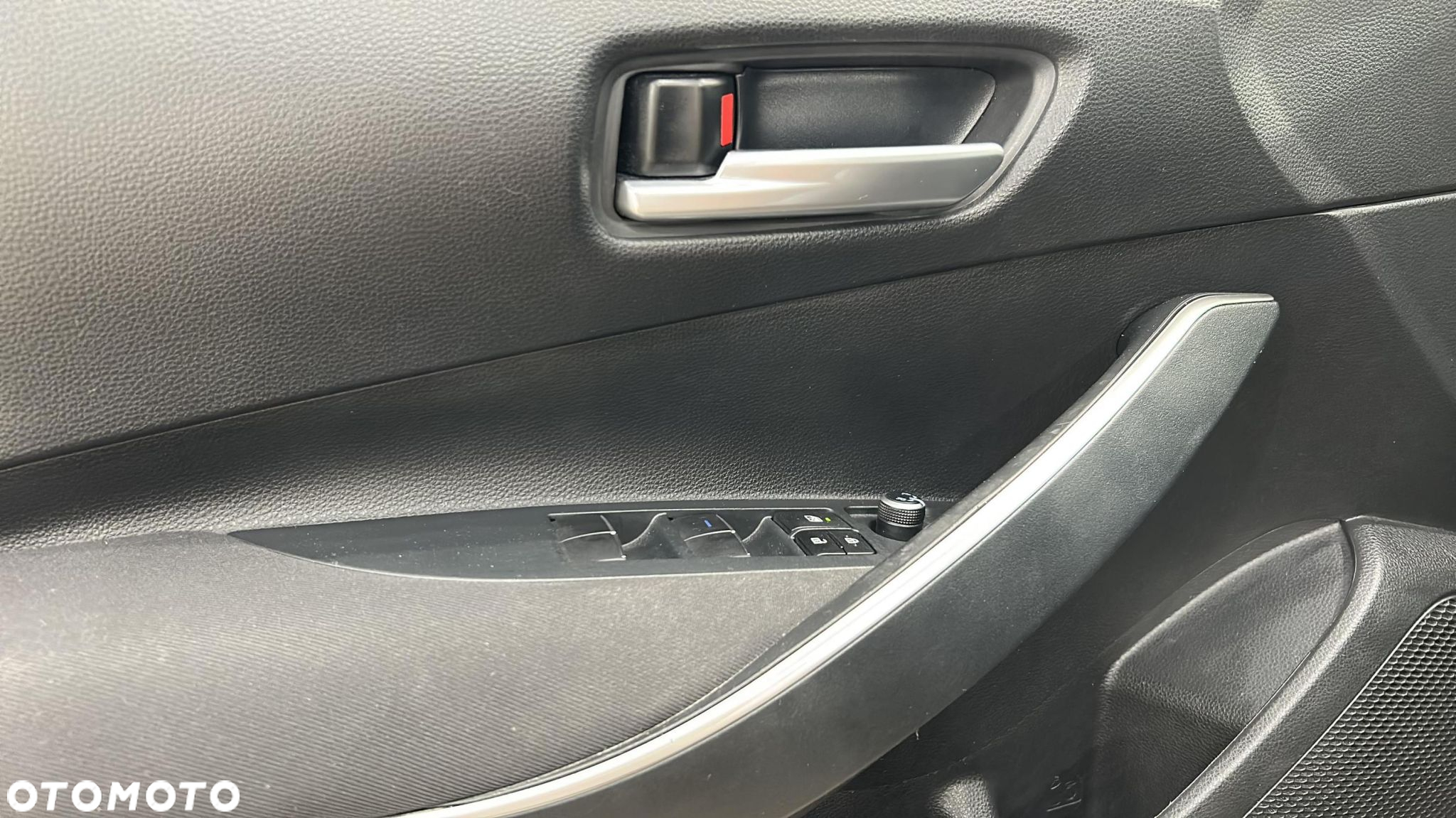 Toyota Corolla - 14