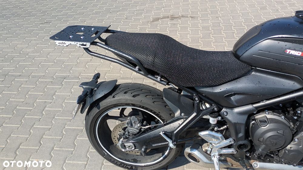 Triumph Trident - 4