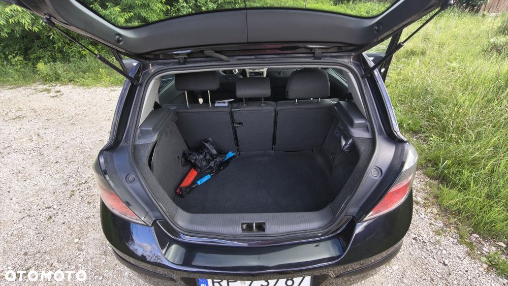 Opel Astra - 1