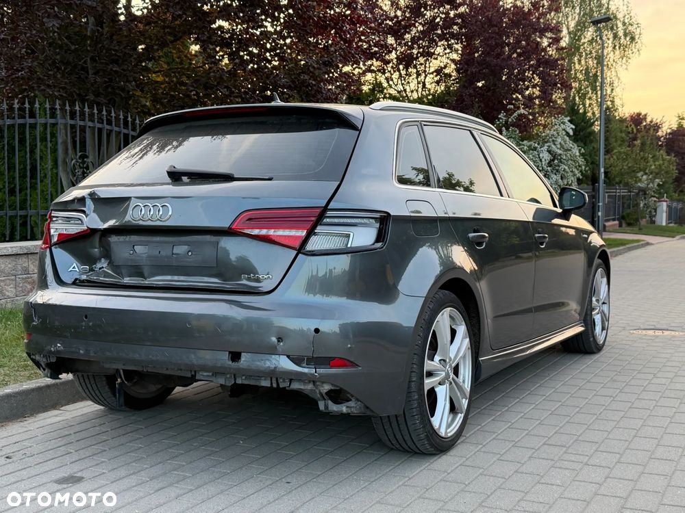 Audi A3 Sportback 1.4 TFSI e-tron S line Sportpaket - 9
