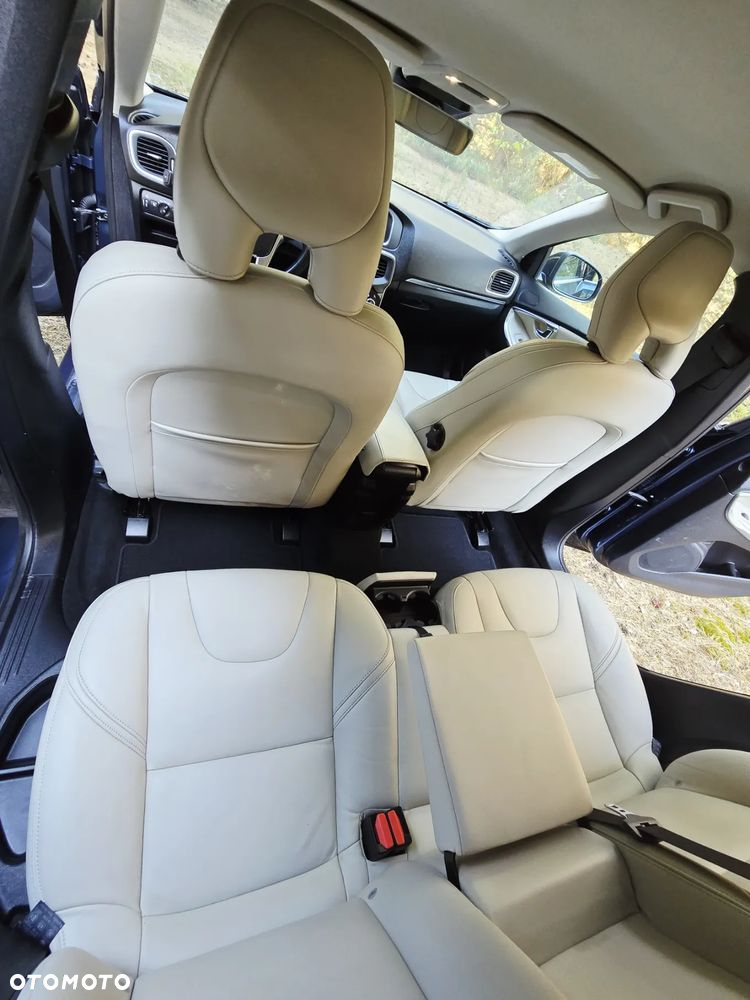 Volvo V40 D2 Drive-E SCR Dynamic Edition - 17