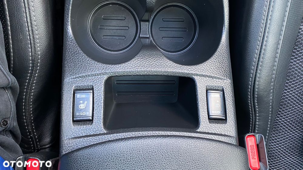 Nissan Qashqai 1.2 DIG-T Xtronic TEKNA+ - 28