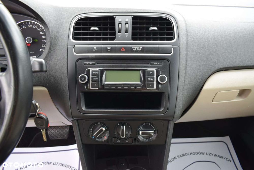 Volkswagen Polo - 26