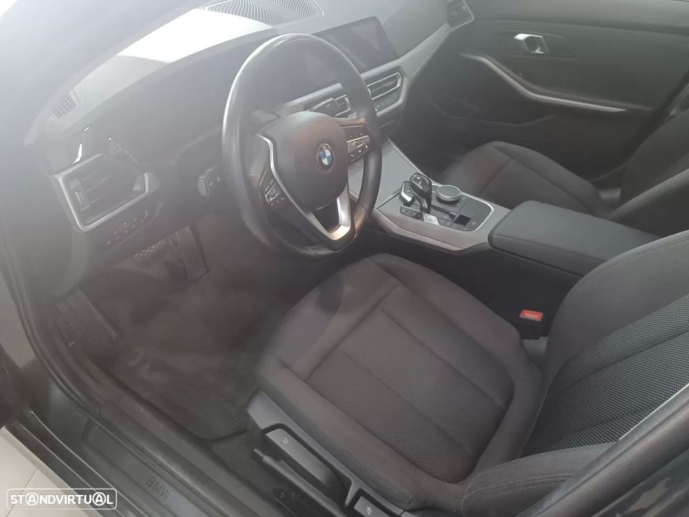BMW 330 e Corporate Edition Auto - 13