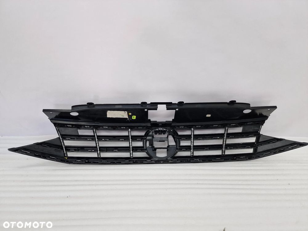 VW PASSAT B8 3G0 LIFT 18- R-LINE ATRAPA / GRILL PRZEDNI PRZÓD , NR 3G0853651AK / 3G0853651AM , NR AUKCJI GR42 - 17
