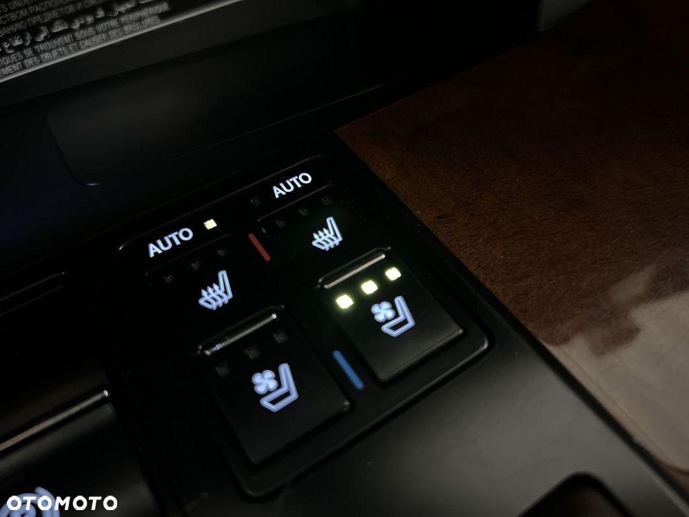 Lexus RX 450h Omotenashi MY19 - 24