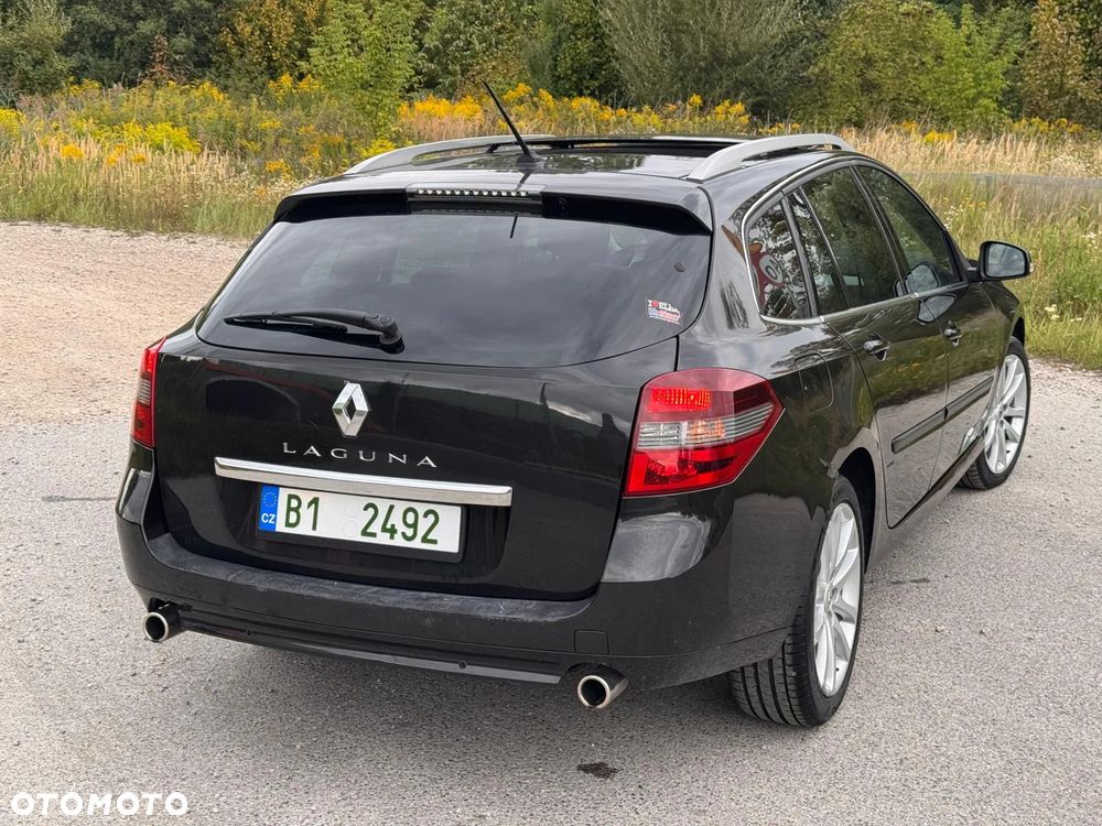 Renault Laguna dCi 150 FAP GT - 19
