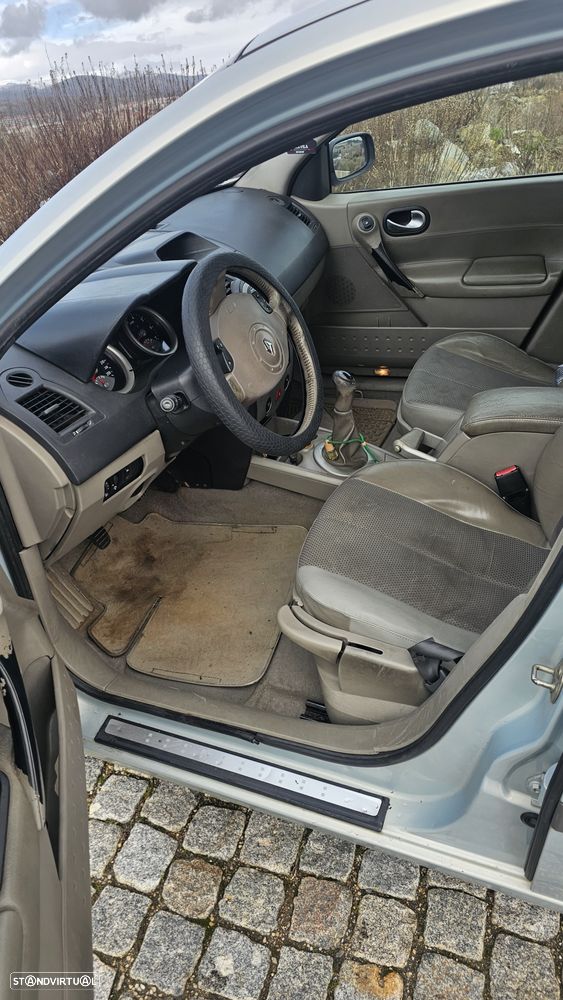 Renault Mégane 1.5 dCi L. Dynamique - 6