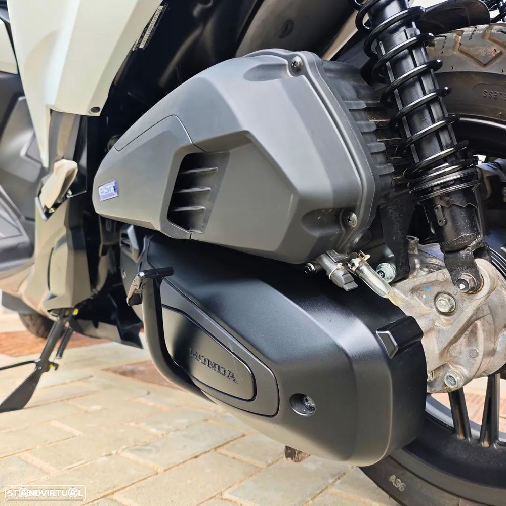 Honda Forza 125 - 12
