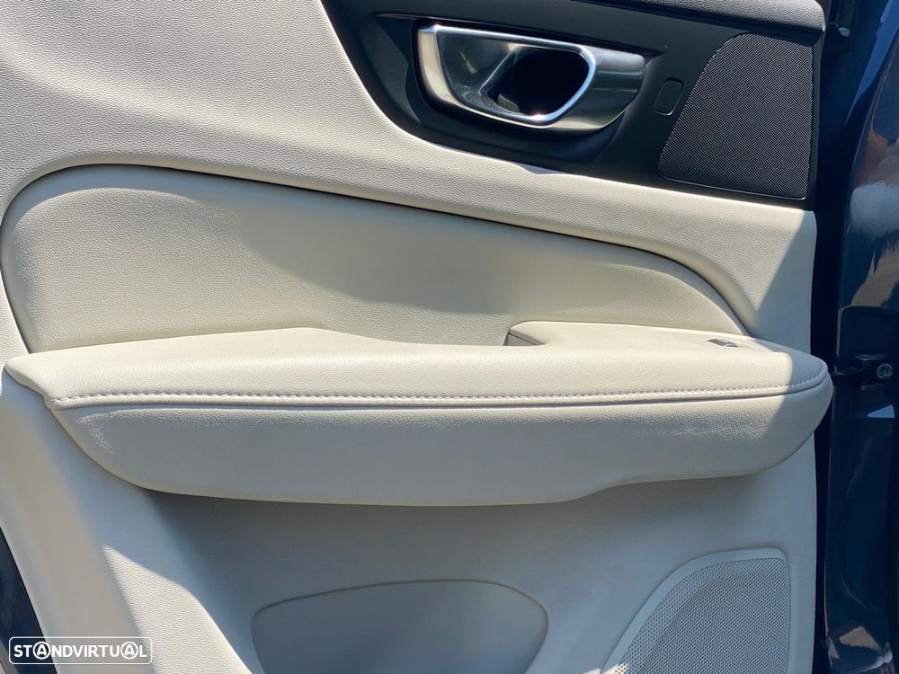 Volvo V60 2.0 T6 AWD TE Plus Bright - 3